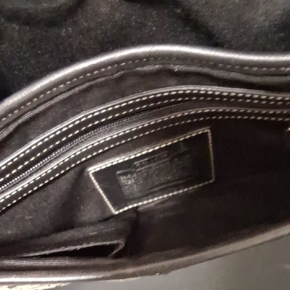 Coach Black and Gray Signature Shoulder Bag (MISSING STRAP) - Picture 5 of 7